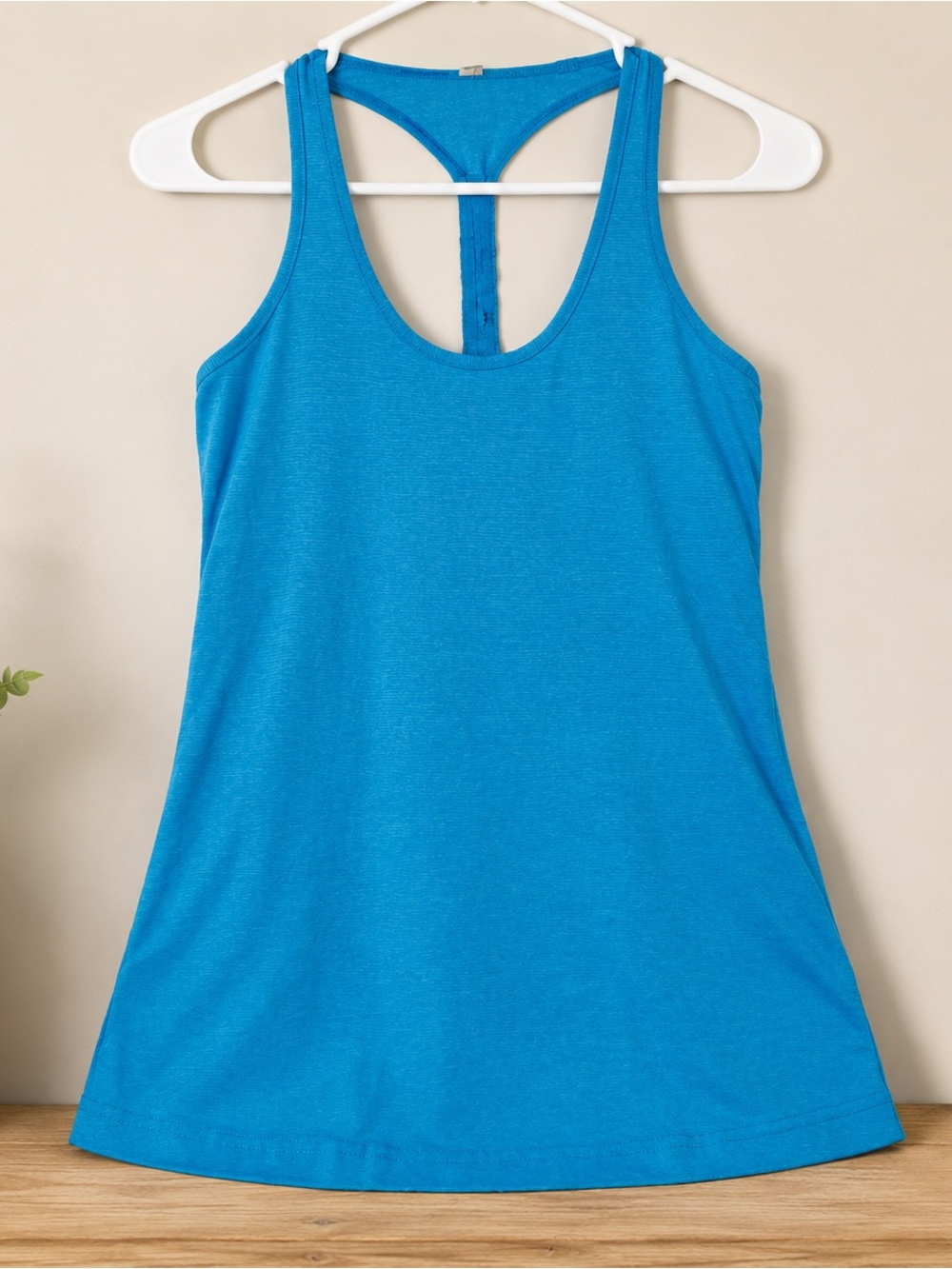 Lululemon On Pace Crop Tank Blue Striped Nulux Racerback Size 8